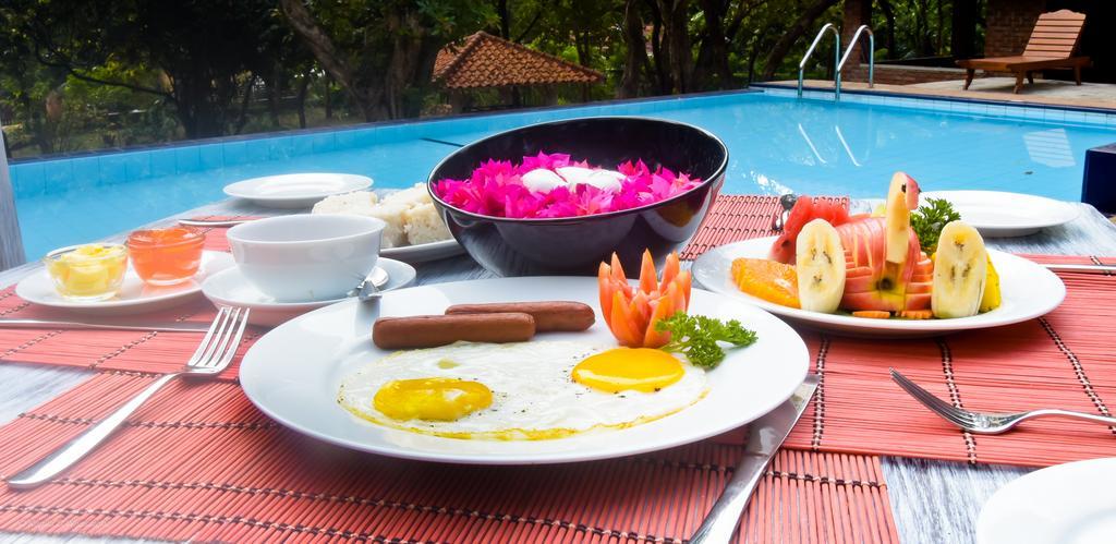 Amaranta Classic Retreat Bambaragaleyaya 외부 사진